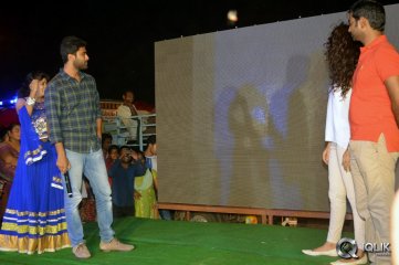 Run Raja Run Flash Mob at Vijayawada